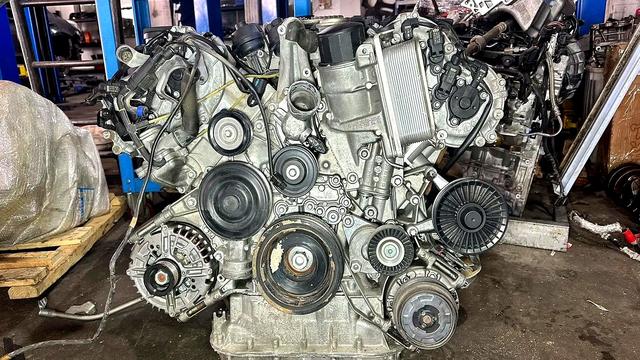 宝马S55,六缸机皇的巅峰,高性能涡轮时代的绝唱-有驾