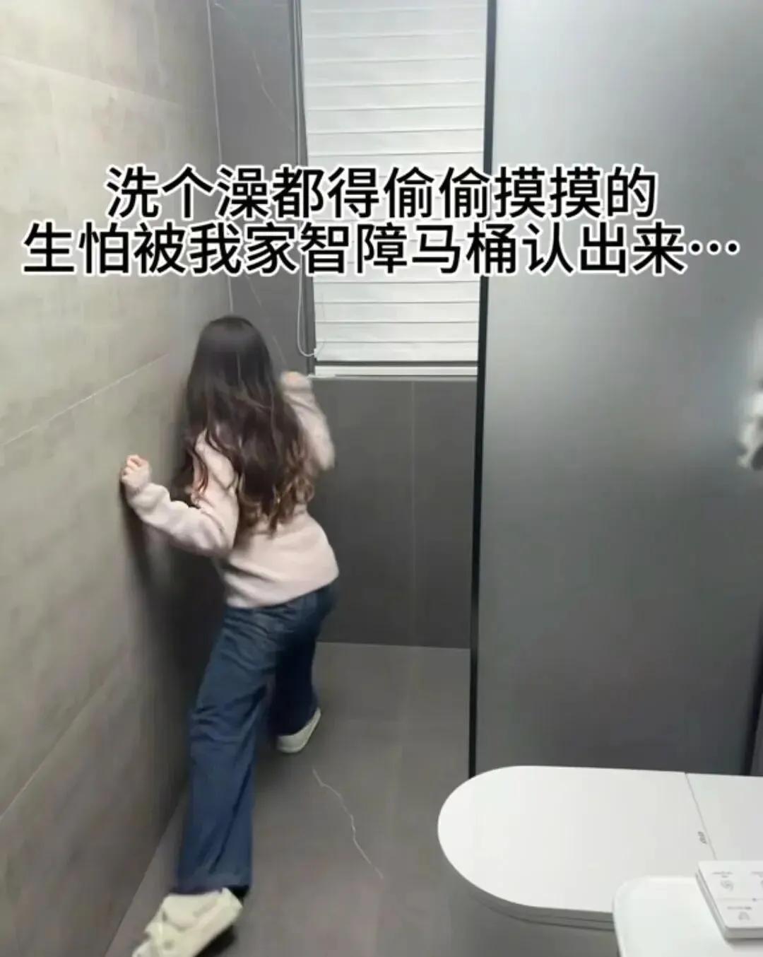 女人找两个鸭子伺候__不花钱交友网找富婆