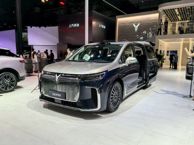 2025成都车展：最火十款新车全是新能源