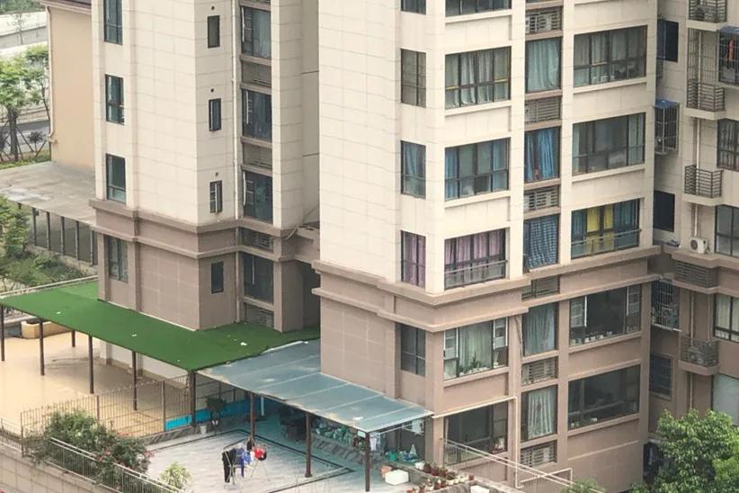 _买了低层带露台的房子，以为是捡到宝了，入住后才知是噩梦的开始_买了低层带露台的房子，以为是捡到宝了，入住后才知是噩梦的开始