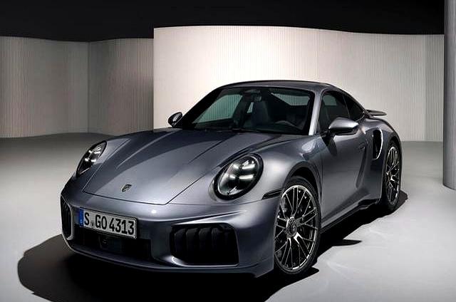 史上最强911！701马力混动版发布，保时捷再次颠覆性能极限！-有驾