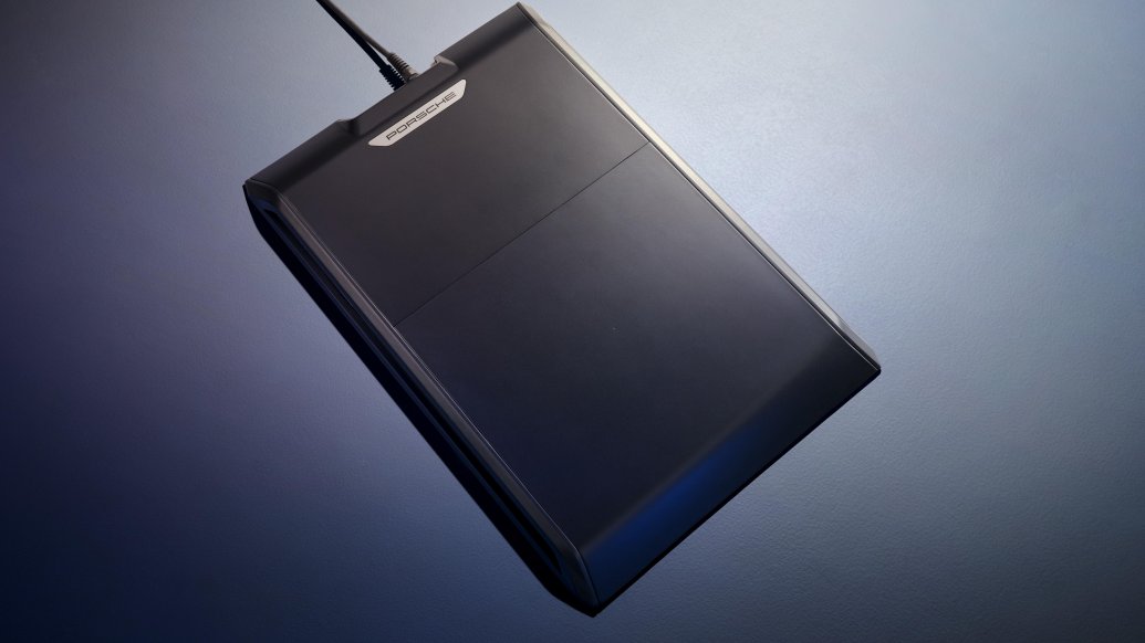 保时捷电动汽车电池供应商__保时捷电桩安装教程视频