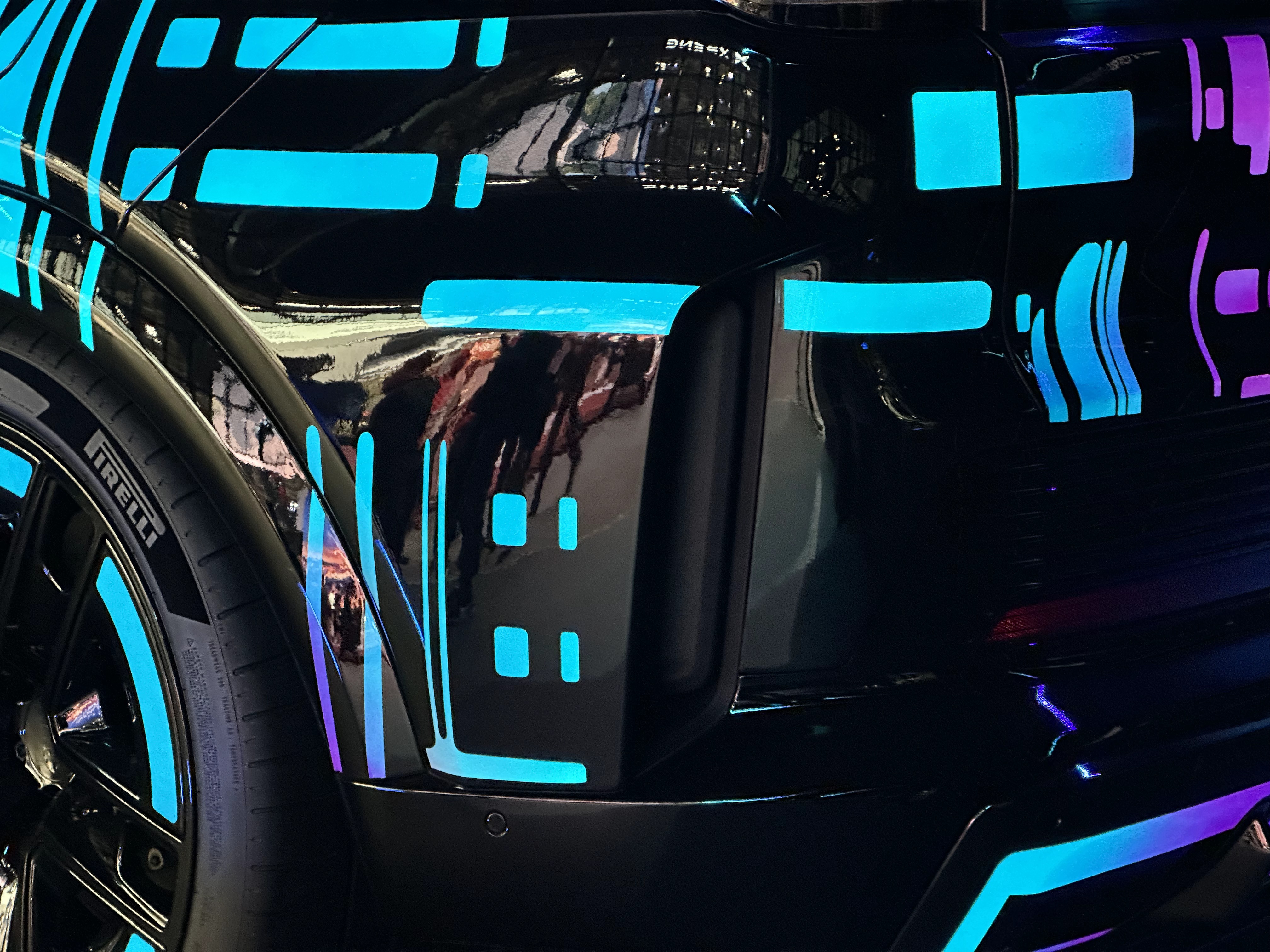 _保时捷电桩安装教程视频_保时捷电动汽车电池供应商