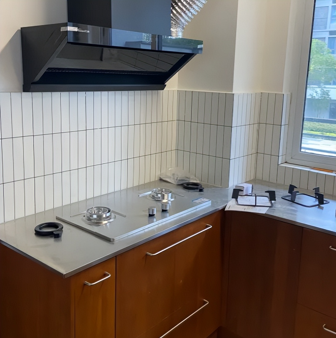 灶台电磁炉__电磁炉燃气灶省钱