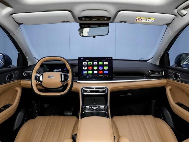 年轻人的第一台AMG，车长超2米8，续航1700km，要火-有驾