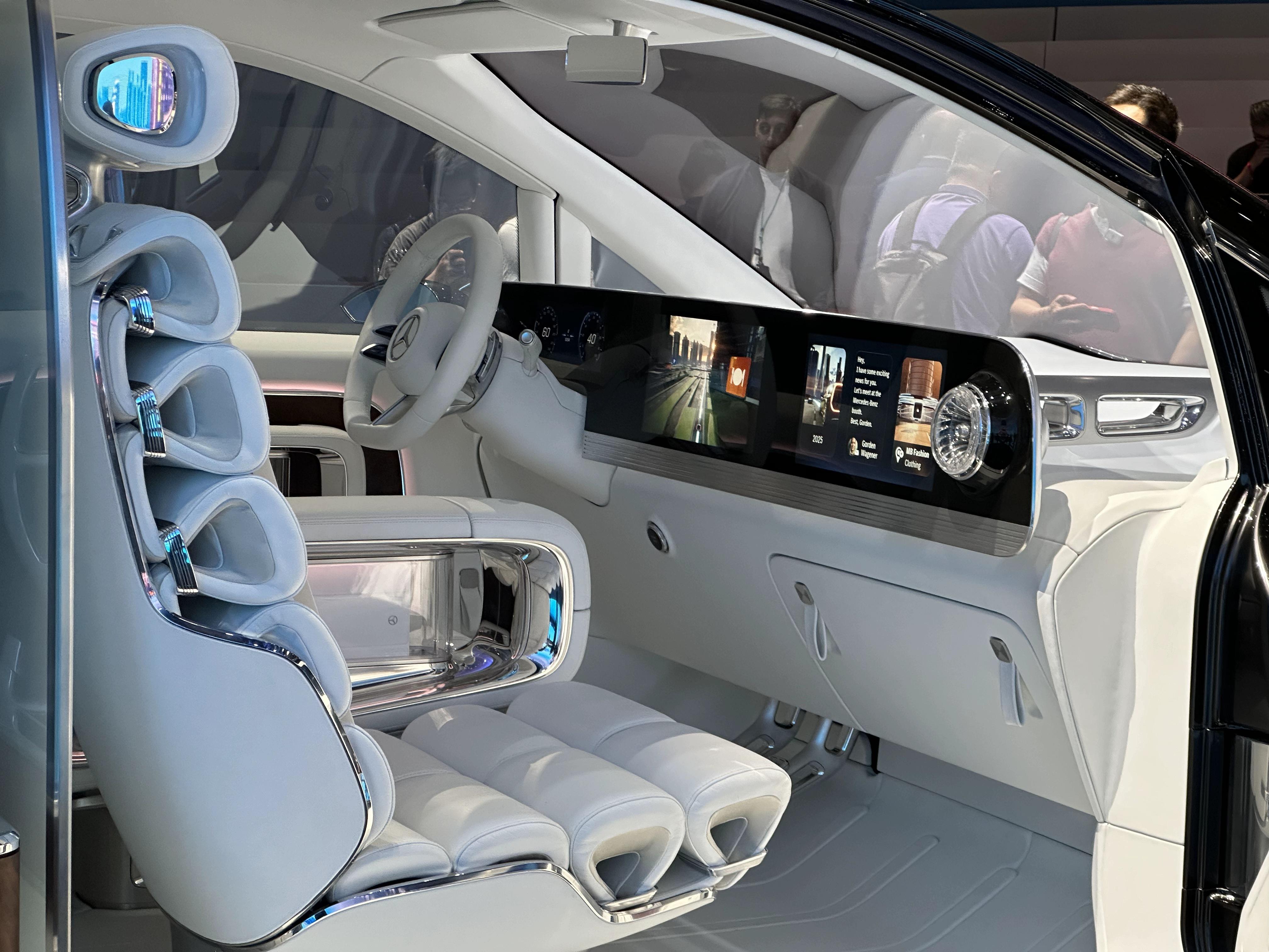 新车 | 2026年国产/纯电中大型MPV 奔驰VLE伪装原型车亮相慕尼黑车展_新车 | 2026年国产/纯电中大型MPV 奔驰VLE伪装原型车亮相慕尼黑车展_