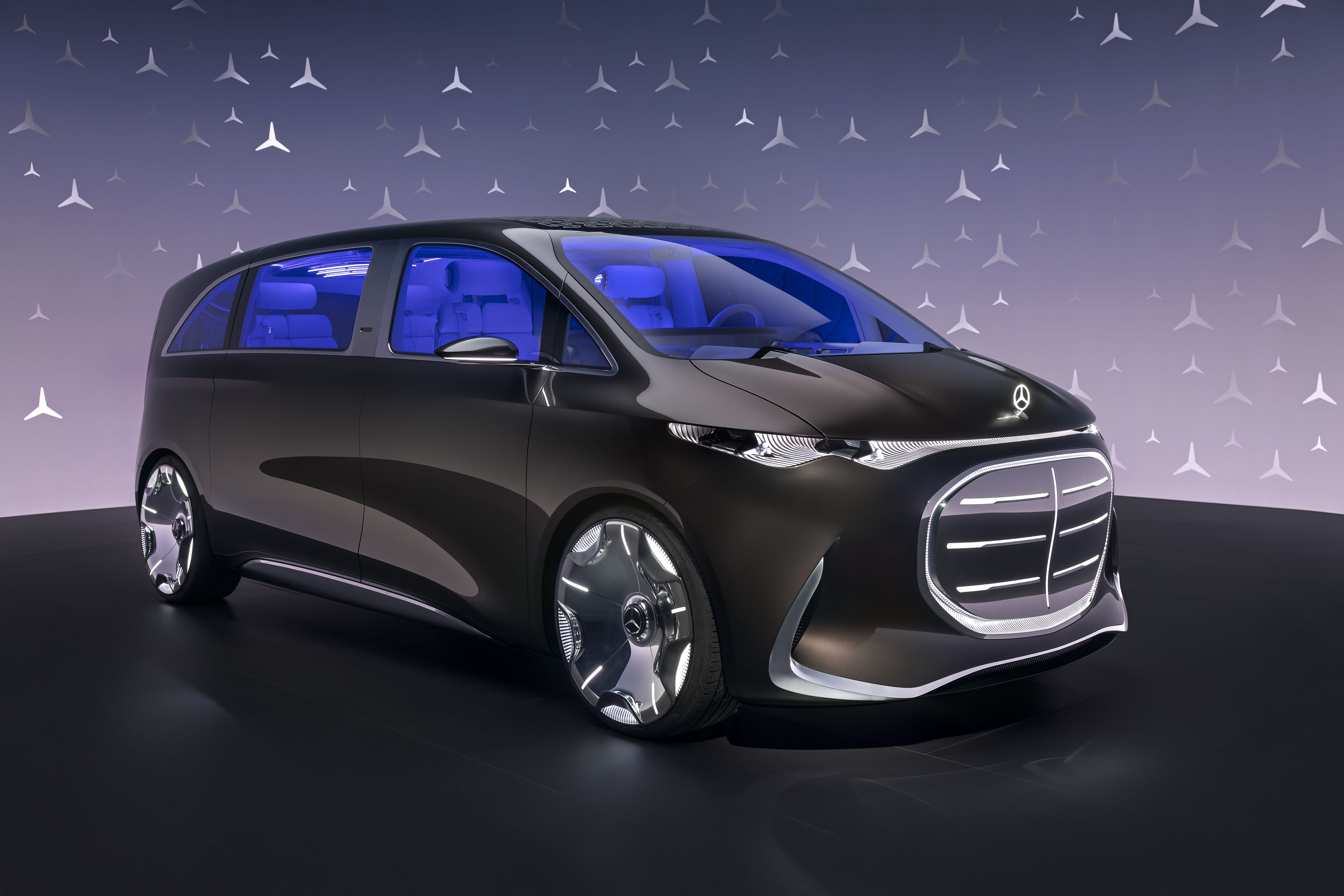 新车 | 2026年国产/纯电中大型MPV 奔驰VLE伪装原型车亮相慕尼黑车展_新车 | 2026年国产/纯电中大型MPV 奔驰VLE伪装原型车亮相慕尼黑车展_