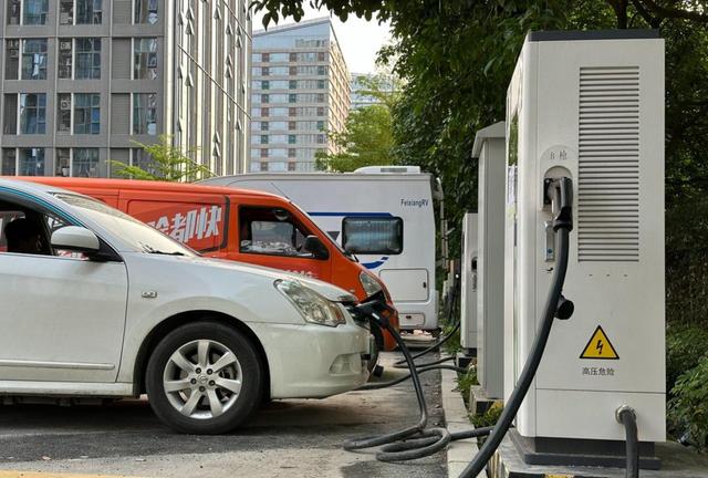 油混和插混谁更省钱？别听车企忽悠，这3个真实用车场景算完账你就懂了-有驾