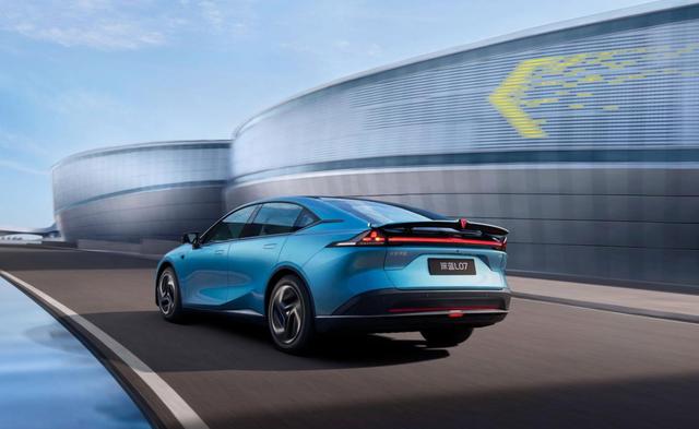 油混和插混谁更省钱？别听车企忽悠，这3个真实用车场景算完账你就懂了-有驾