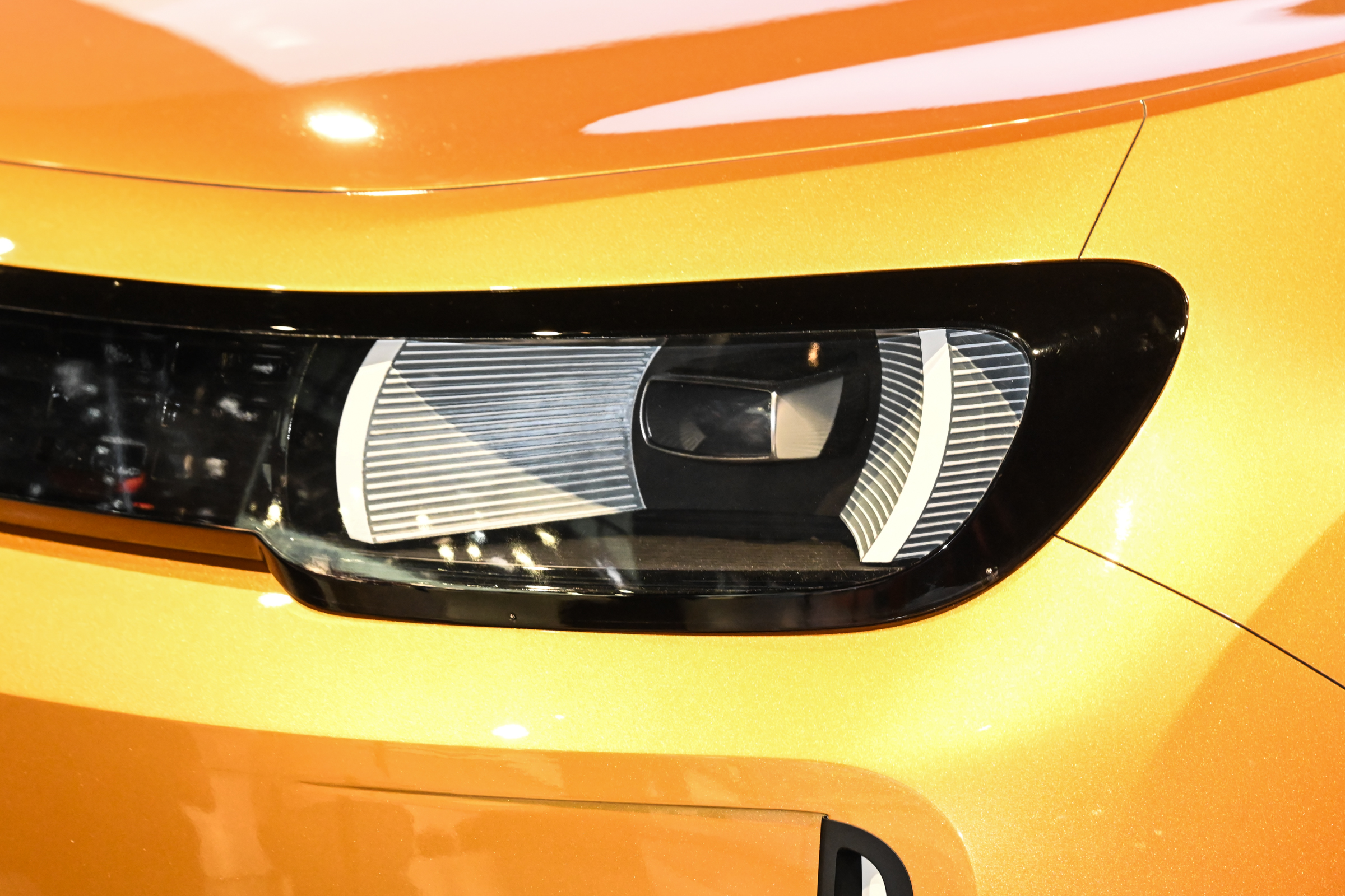 大众电瓶汽车什么价_大众小电动_