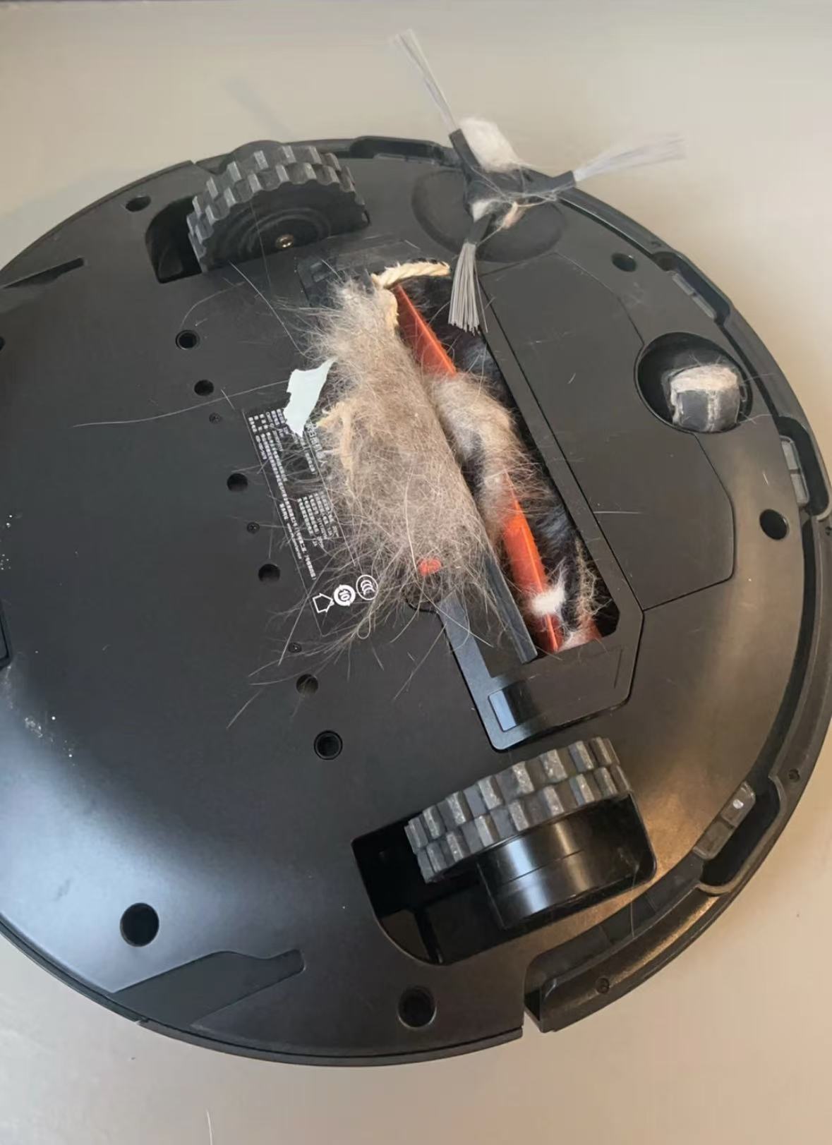 扫地机器人网_扫地机器人自杀假新闻_