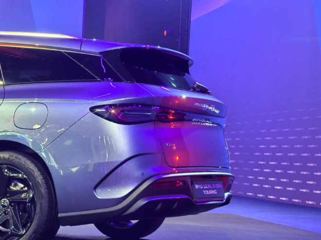 2025慕尼黑车展:比亚迪海豹 06DM-i 旅行版亮相