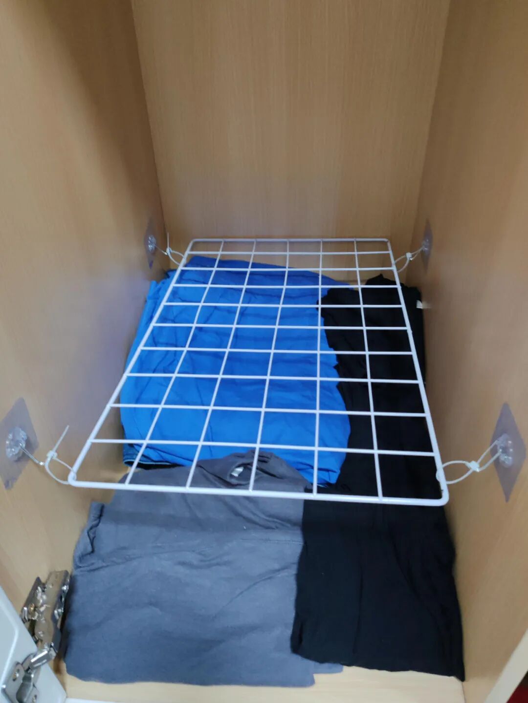 被中年阿姨的“衣柜收纳”折服了,换个思路,家里就井井有条!__被中年阿姨的“衣柜收纳”折服了,换个思路,家里就井井有条!