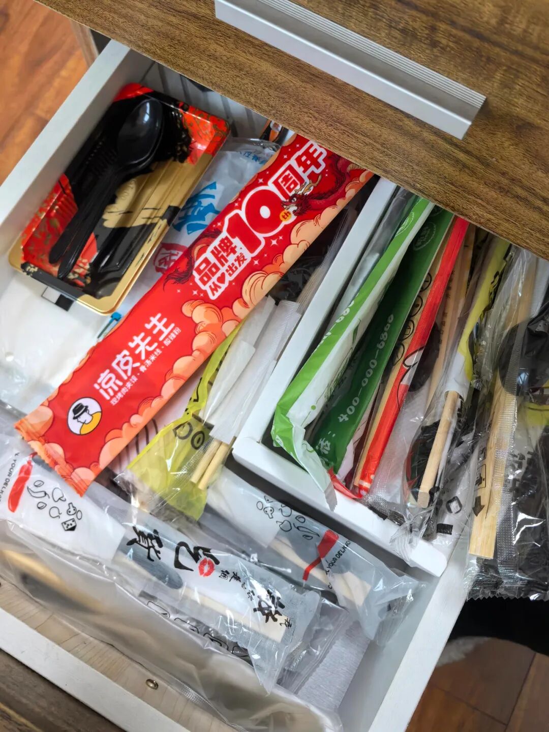 扔出去的东西_扔多余的东西_