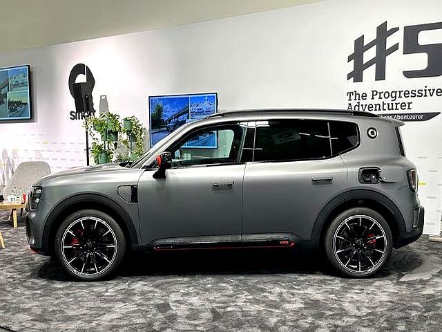 37.99万起!646马力四驱,smart超能版亮相,比特斯拉ModelY还猛?-有驾