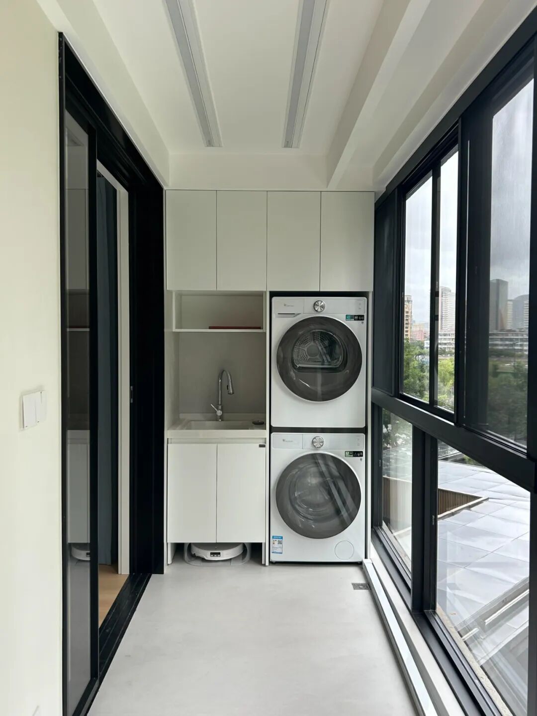 骗小萝莉邻居家里的_衣柜抽屉设计注意事项_