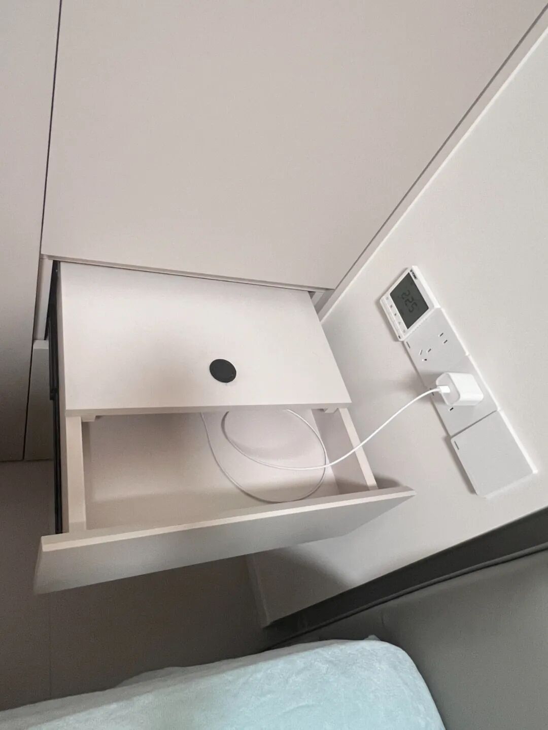 衣柜抽屉设计注意事项_骗小萝莉邻居家里的_