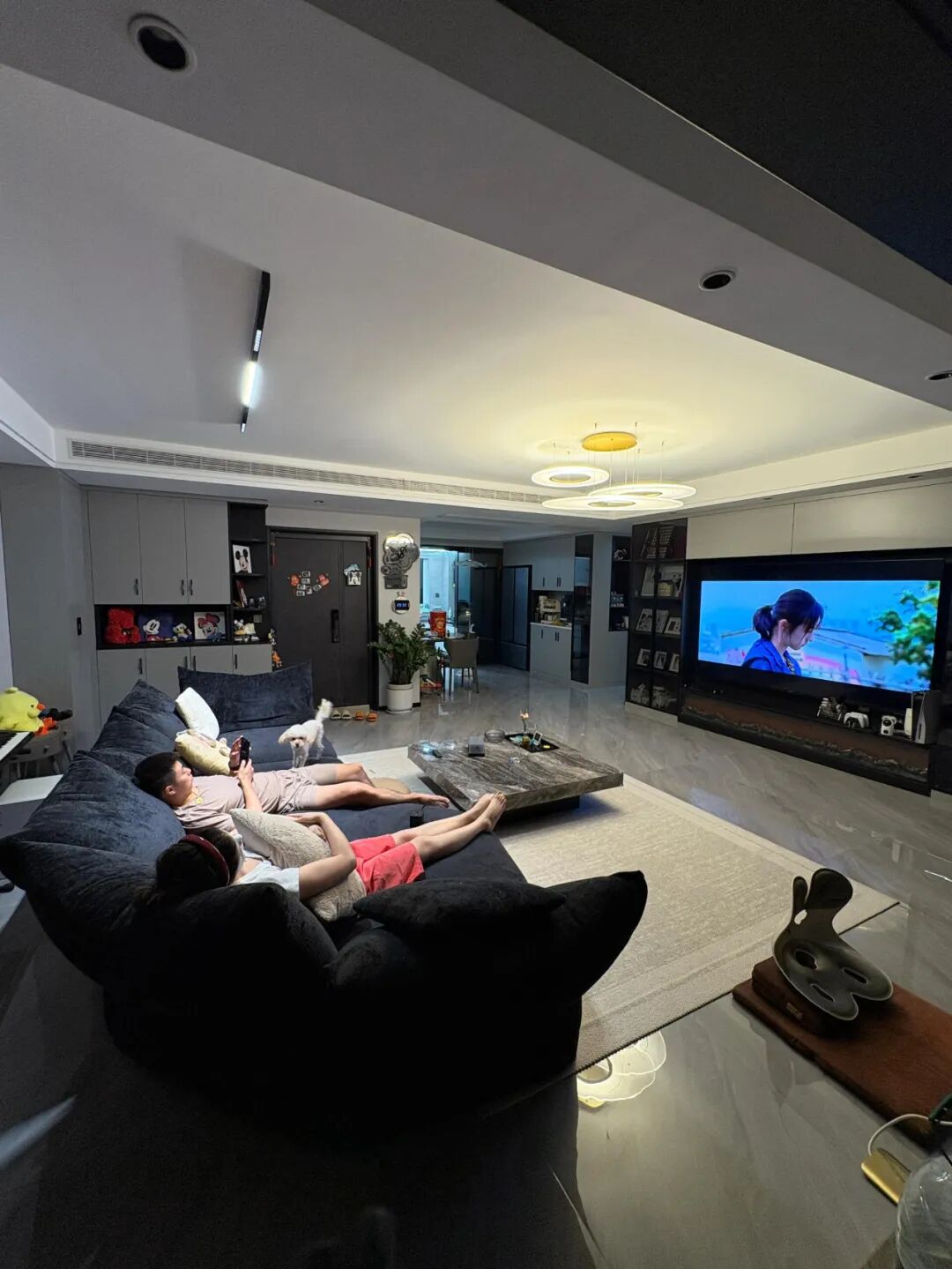 _淋浴隔断玻璃怎么擦干净_淋浴玻璃隔断安装视频