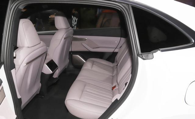 销量猛增!续航730Km,配52L车载冰箱,蔚来乐道L60值得入手吗?-有驾