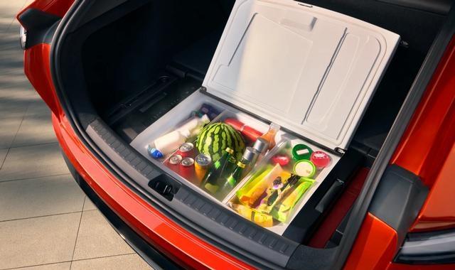 销量猛增!续航730Km,配52L车载冰箱,蔚来乐道L60值得入手吗?-有驾