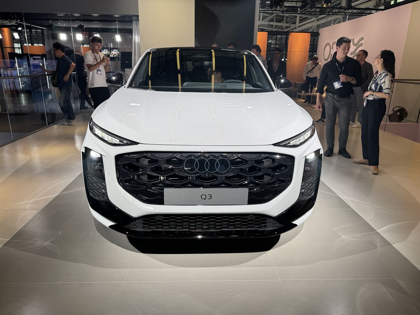 _2021慕尼黑车展宝马_宝马慕尼黑总部照片