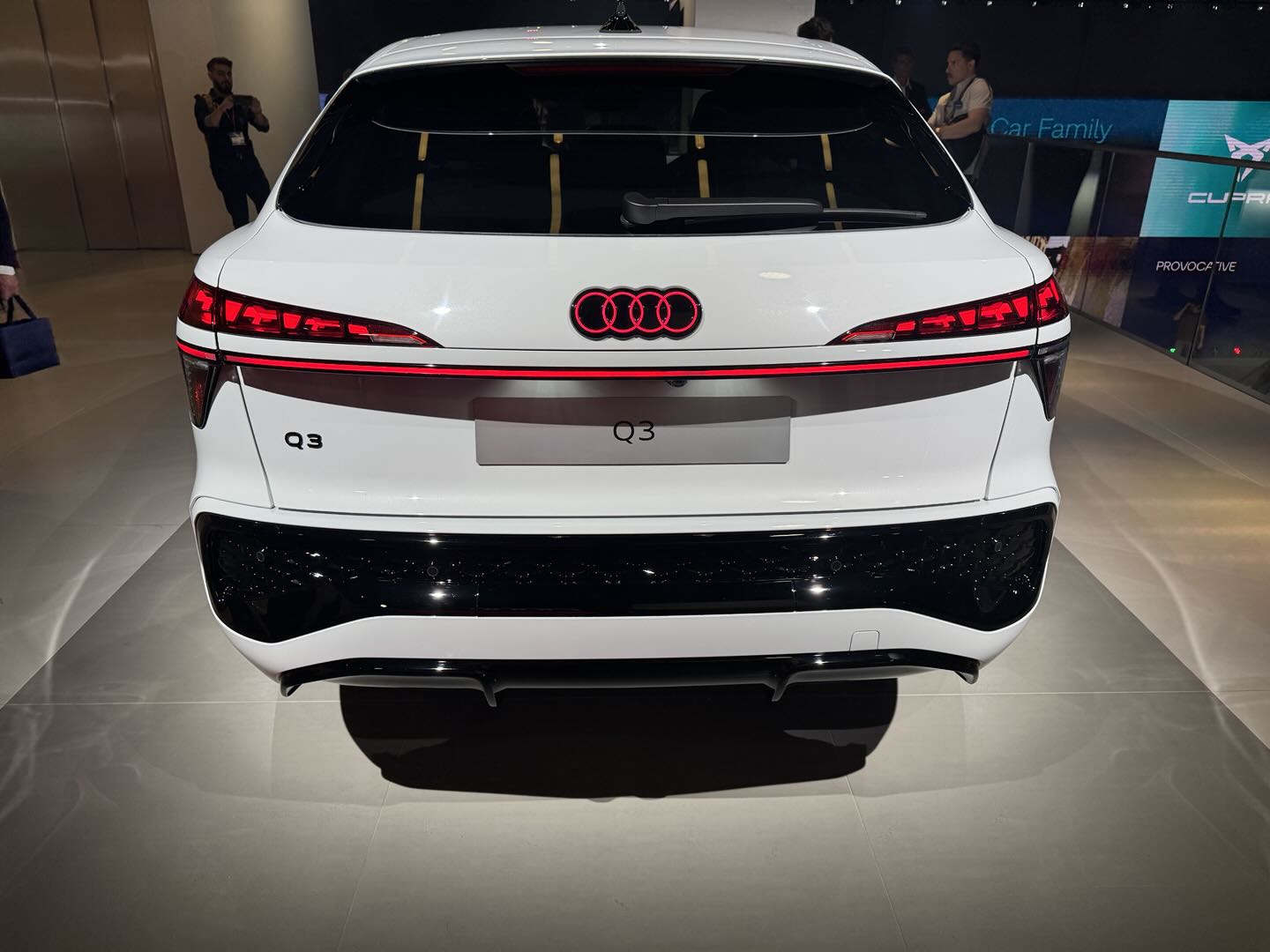 2021慕尼黑车展宝马_宝马慕尼黑总部照片_