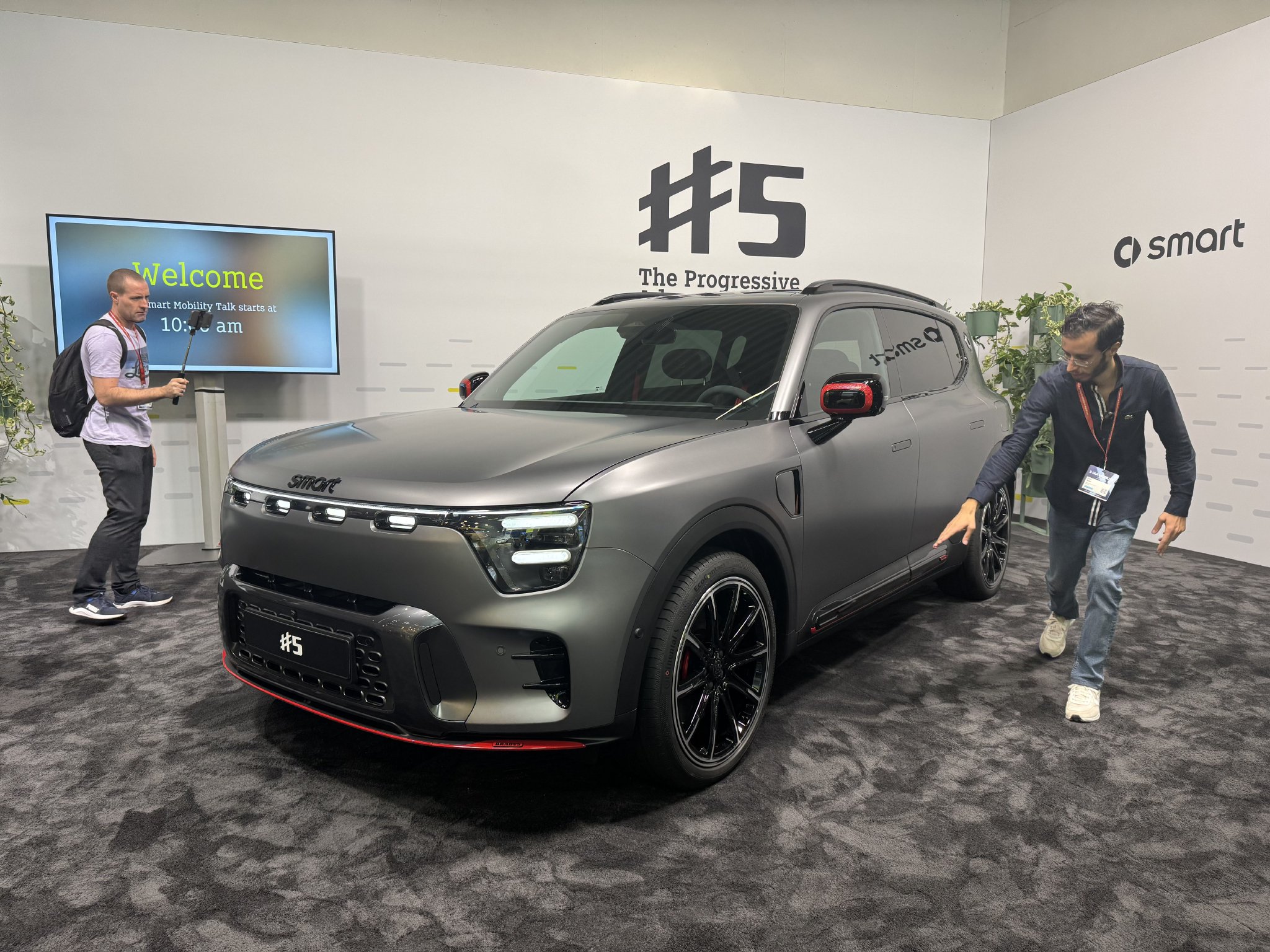 2025慕尼黑车展:smart #5 BRABUS亮相
