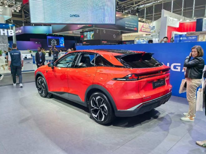 2025慕尼黑车展:深蓝S07正式亮相