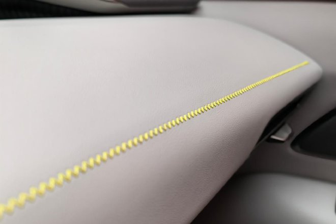 高颜值科技新物种 静态体验深蓝L06