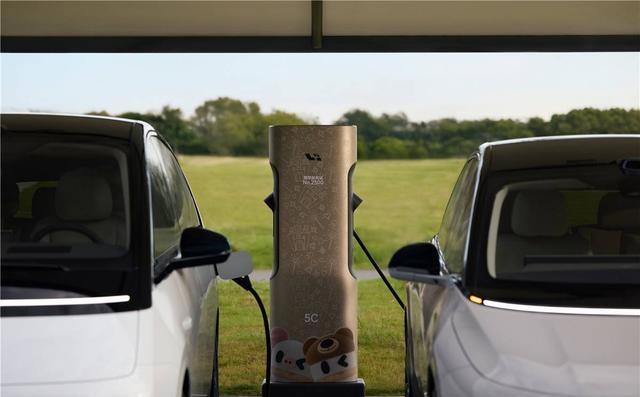 理想i8最强对手竟是理想L8-有驾