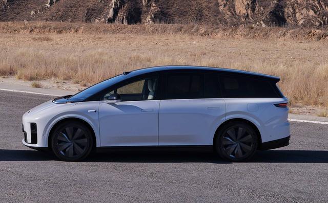 理想i8最强对手竟是理想L8-有驾