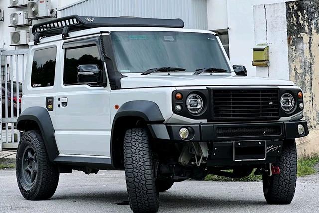 落地不足20W，铃木吉姆尼新造型曝光，越野魅力无限-有驾