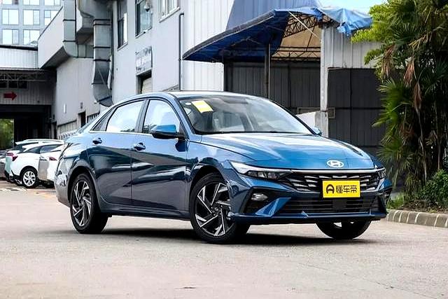 撑不住了!9月油车狂打折,最高便宜一半多,合资品牌全在降价-有驾