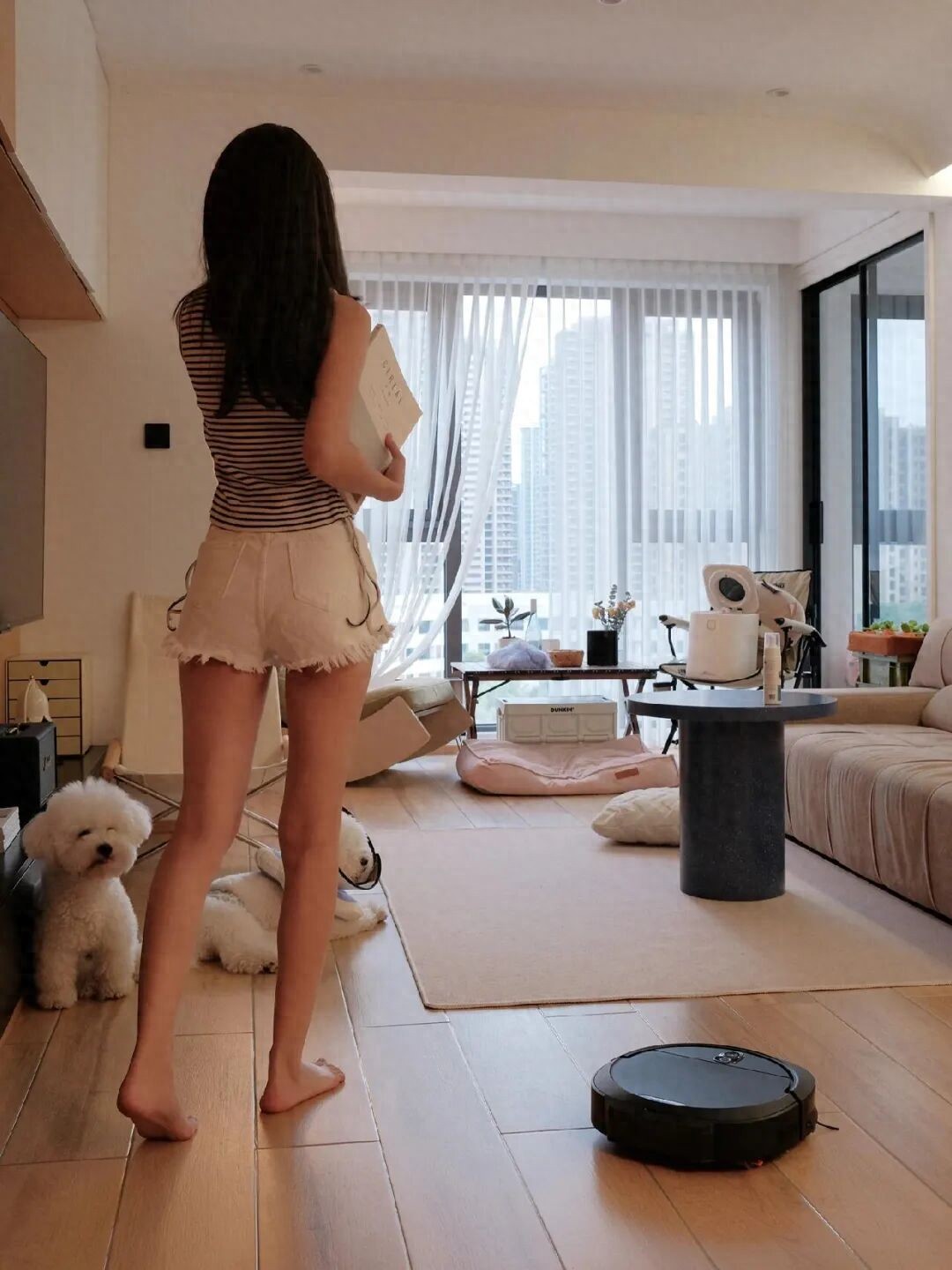 被年轻人“生活鬼点子”折服了！看似离谱，却解决了不少生活痛点_被年轻人“生活鬼点子”折服了！看似离谱，却解决了不少生活痛点_