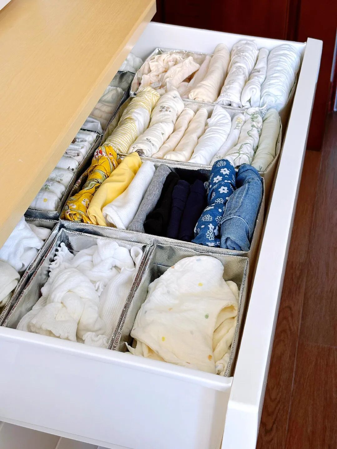 _被年轻人“生活鬼点子”折服了！看似离谱，却解决了不少生活痛点_被年轻人“生活鬼点子”折服了！看似离谱，却解决了不少生活痛点