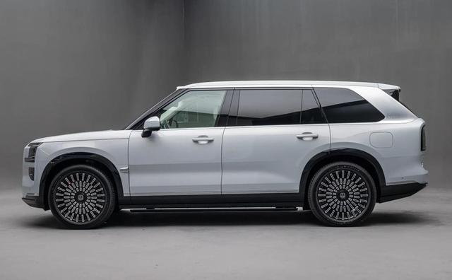 “杭州湾库里南”爆火,预售1小时订单破4万,5激光雷达+2.0T插混-有驾