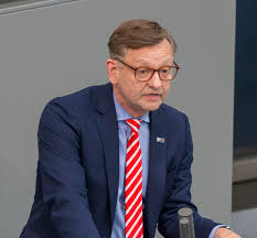 _胡子南：七名候选人“连环死亡”引轰动，选择党距离上台更近了吗？_胡子南：七名候选人“连环死亡”引轰动，选择党距离上台更近了吗？