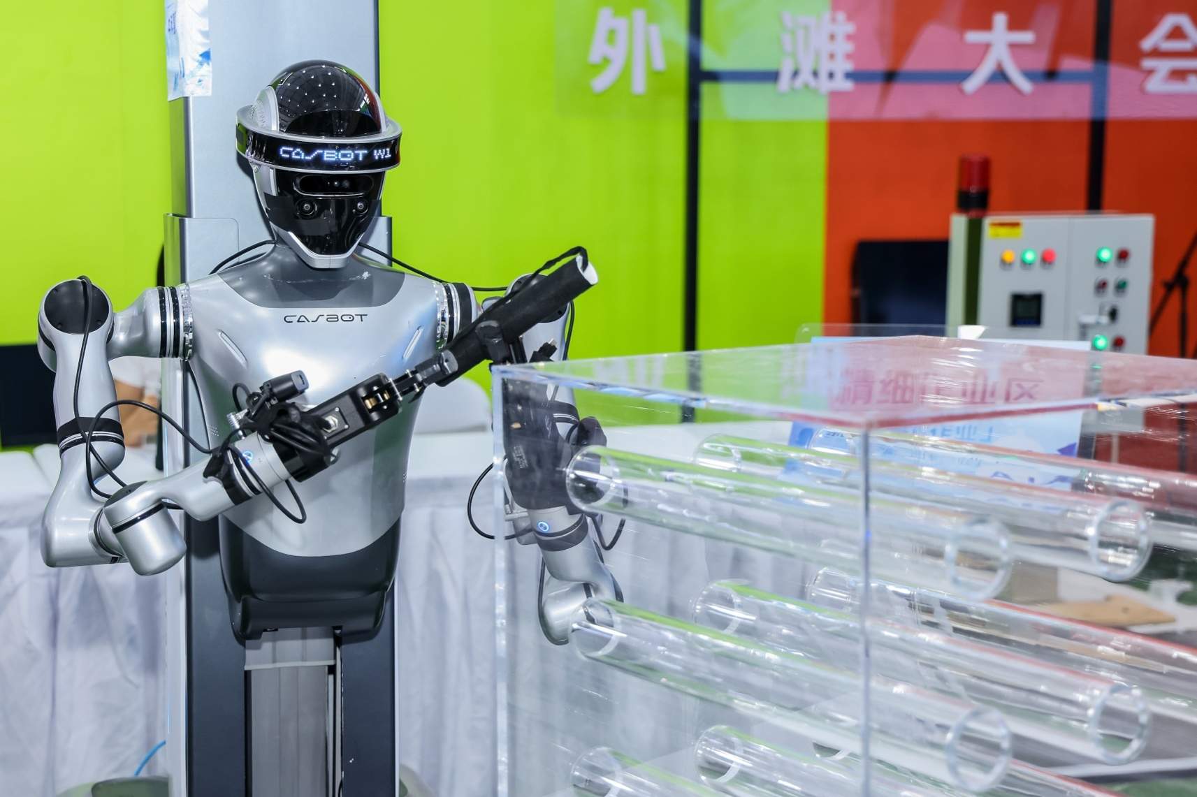 AI陪伴玩具等项目吸金,外滩大会首设AI硬件科创赛__AI陪伴玩具等项目吸金,外滩大会首设AI硬件科创赛