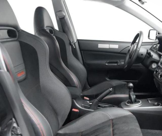 三菱宣布退出中国市场,曾经引领性能和越野潮流的经典车款逐渐消失,昔日辉煌难以再现令人感慨岁月流逝-有驾