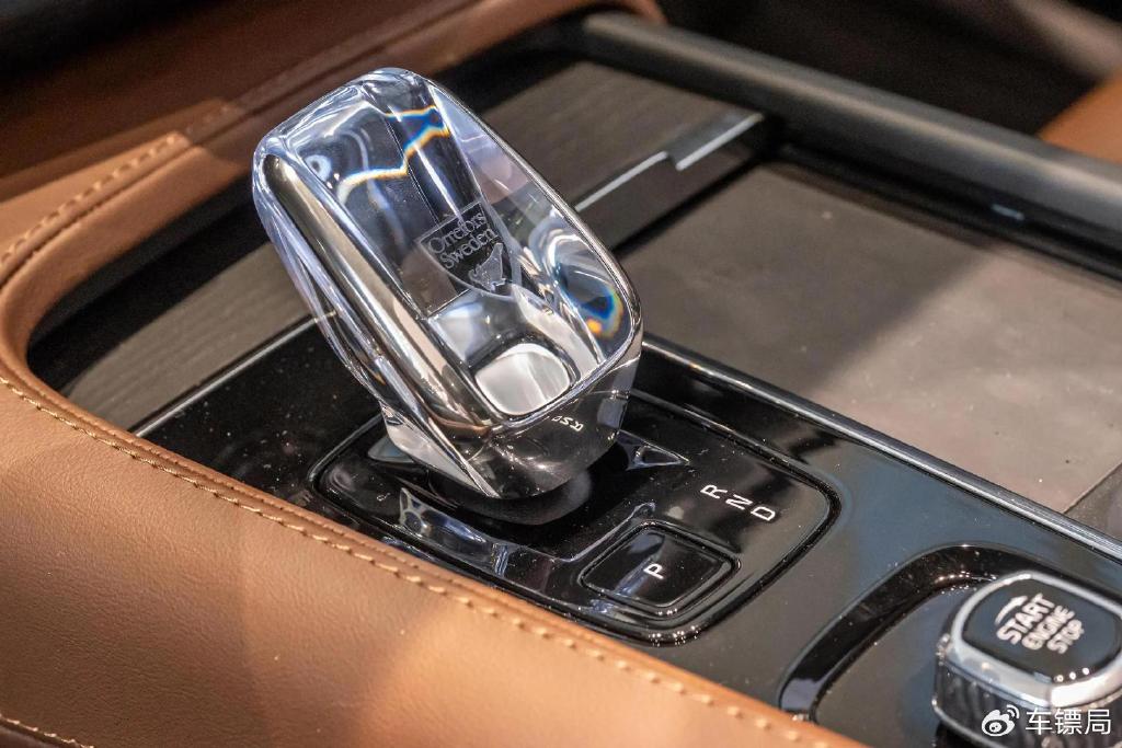 沃尔沃XC90对比宝马X5,选谁更理性?