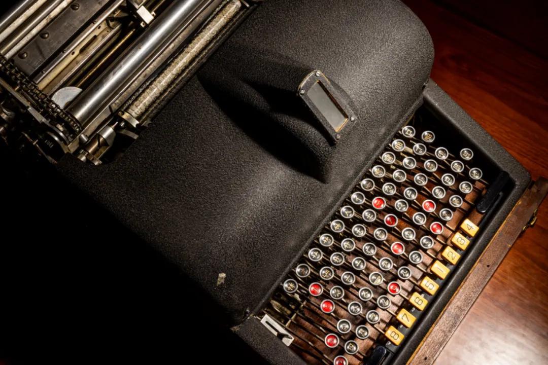 _这台一度被认为失传的机器，终于重现世间_这台一度被认为失传的机器，终于重现世间