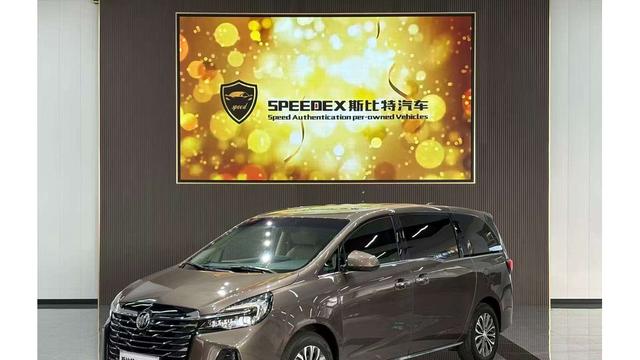 17万买准新别克GL8,跑4万多公里,商用家用怎么选-有驾