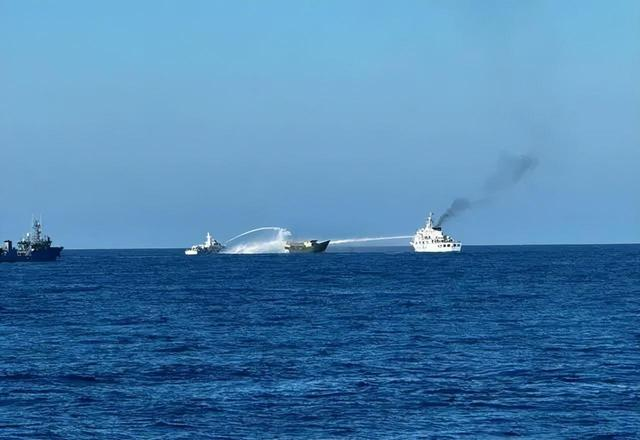 后三国群英时代亮剑_举旗亮剑治理直播乱像_