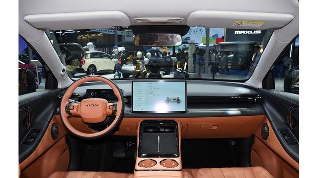 AION V新推650畅行版，配置升级，续航提升-有驾