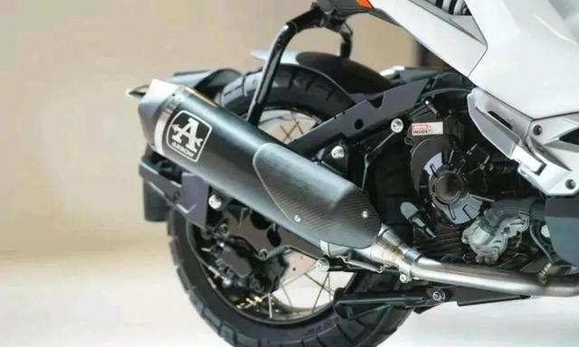 升仕三阳低价混战，标致 XP400 逆势涨500元，独特设计 + 硬核性能值不值？-有驾