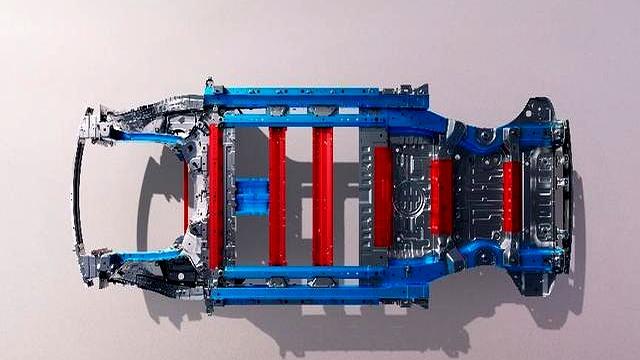 方程豹钛7来了!17.98万起,大五座天花板重新定义价值!-有驾