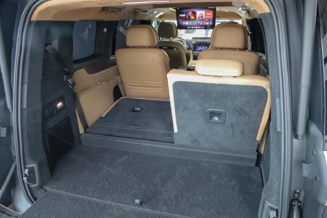 仰望U8L鼎世版正式上市 售价为128万元