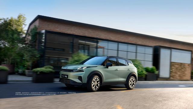 近30万年轻人选它当座驾？领克06这款SUV到底有多香-有驾