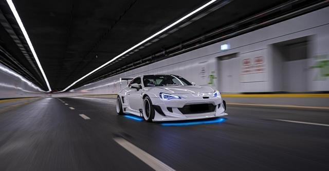 驭享夏日 智享豪华 亚洲龙探享版全维升级-有驾