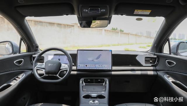 15万级高品质混动SUV大PK，全新深蓝S07海狮06零跑C11，该怎么选？-有驾